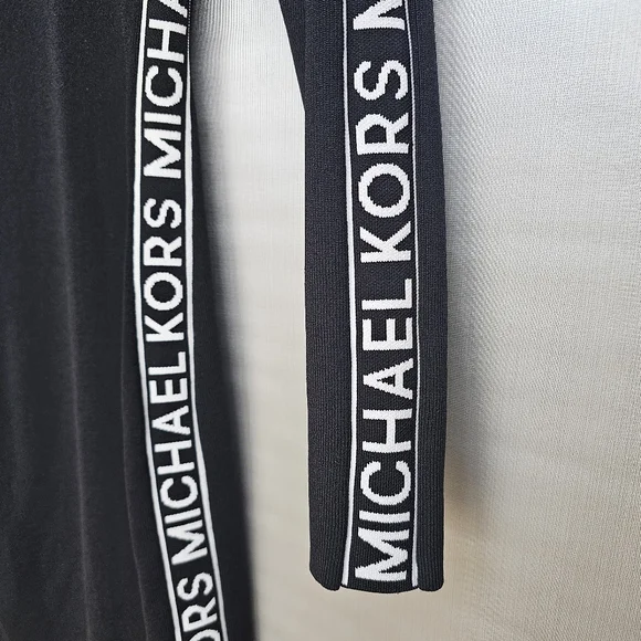 Michael Kors Black Long Sleeve Dress - Picture 4 of 8